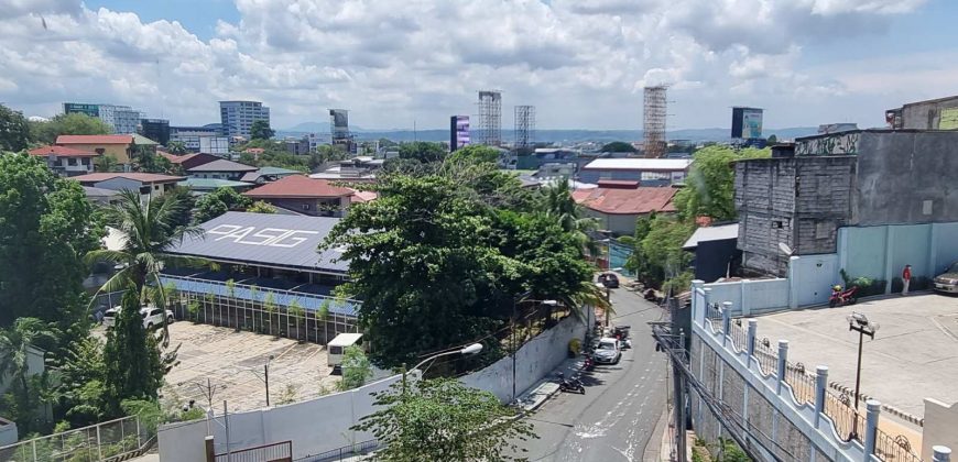 Pasig Townhouse near Kawilihan village