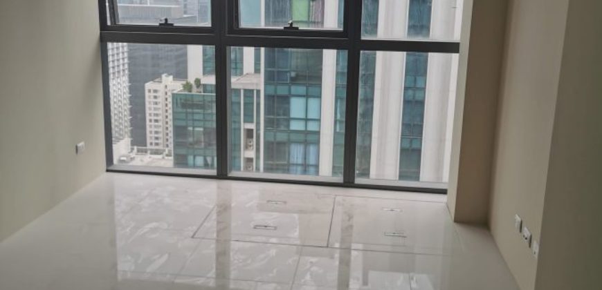 Uptown Ritz BGC Lower Penthouse