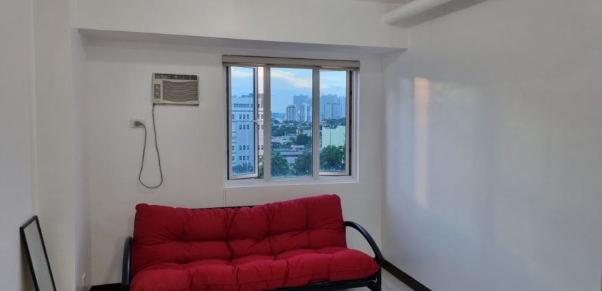 NEWLY PAINTED MPlace Studio for Sale at Panay Avenue QC